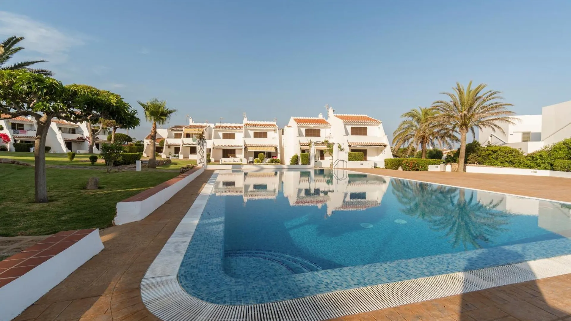 דירה קאלאן בוש Vista Faro-Apartamento Con Balcon Que Mira Al Mar ספרד