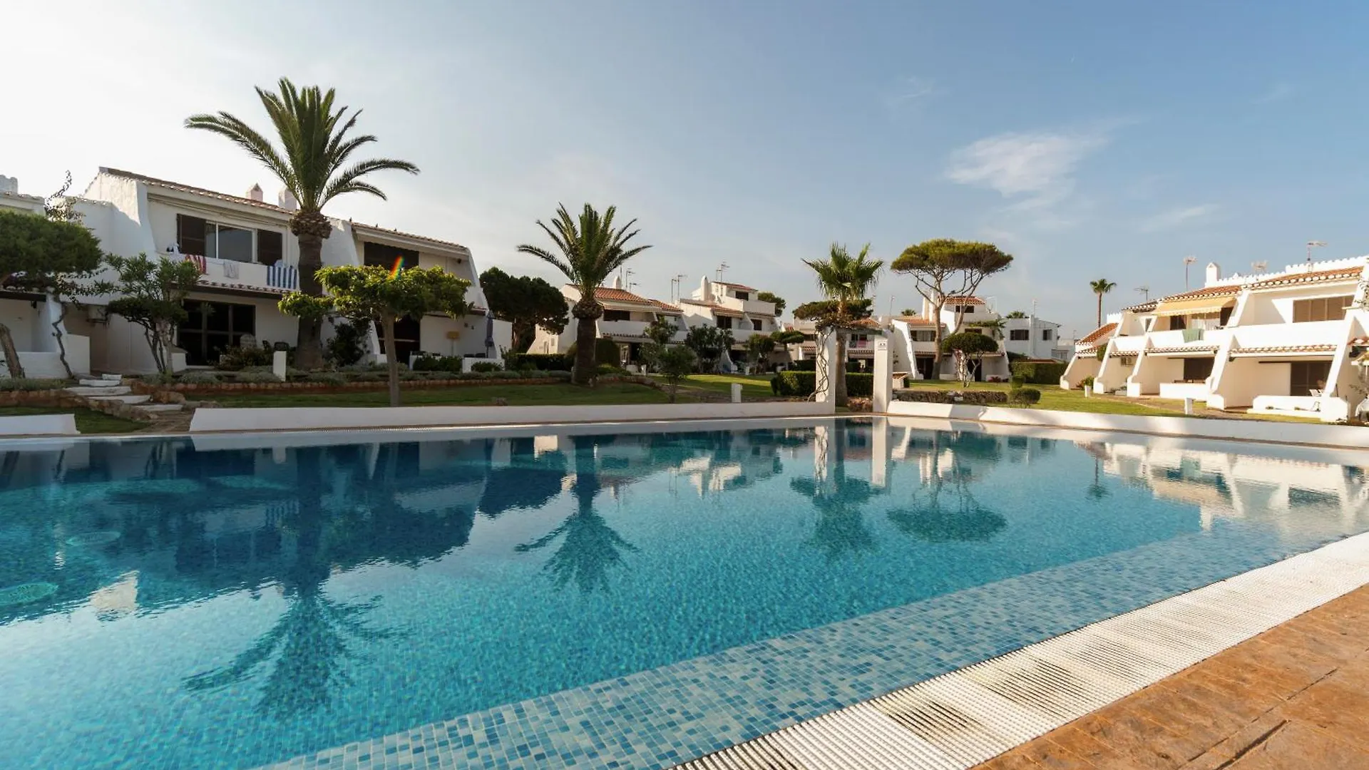 קאלאן בוש Vista Faro-Apartamento Con Balcon Que Mira Al Mar